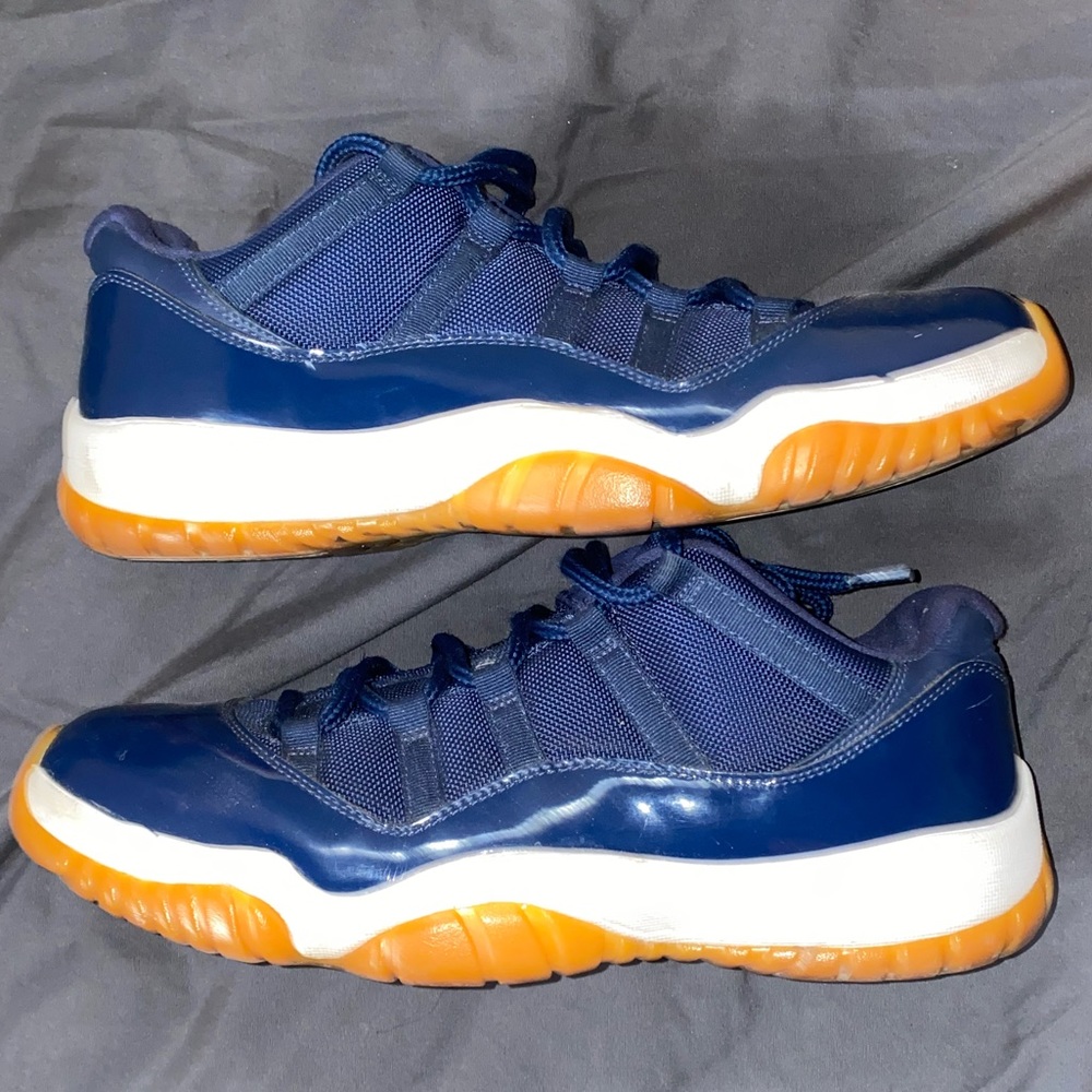 Nike Aur Jordan Retro low 11